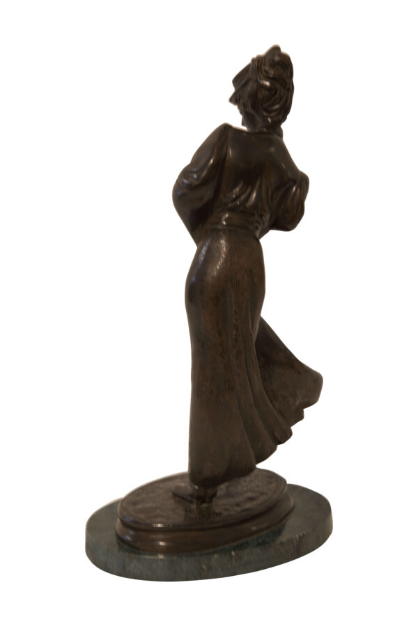 Sculpture English Society Lady Playing Golf | Skulptur Englische Society  Lady beim Golfspiel - Image 5