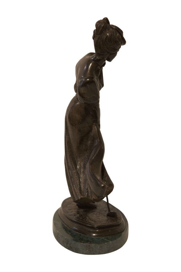 Sculpture English Society Lady Playing Golf | Skulptur Englische Society  Lady beim Golfspiel - Image 4