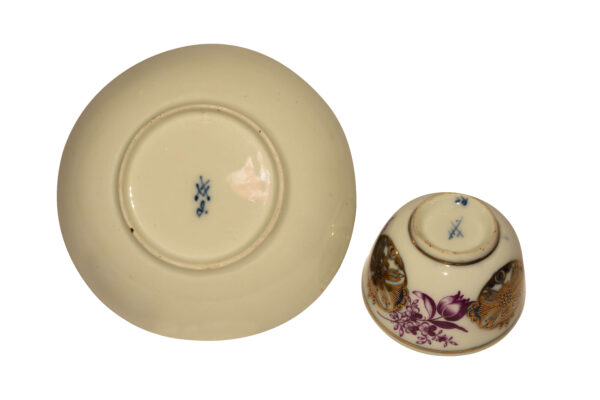 Koppchen mit Unterschale, Meissen 1740 | Bowl with Saucer, Meissen 1740 - Image 4