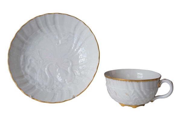Ziertasse mit Untertasse Meissen 2. Hälfte 20. Jahrhundert | Decorative Cup with Saucer Meissen 2nd Half 20th Century