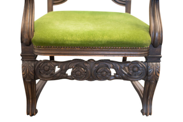Armchair with Carved Backrest - Image 3