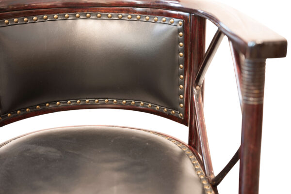Cabaret Bat Armchair Designed by Josef Hoffmann | Anlehnung an den Cabarett Fledermaus Armlehnsessel Entwurf Josef Hoffmann - Image 5