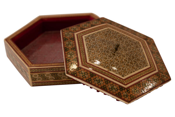 Sechseckige Aufbewahrungs Kiste mit Khatam Muster | Hexagonal Storage Box with Khatam Pattern - Image 2