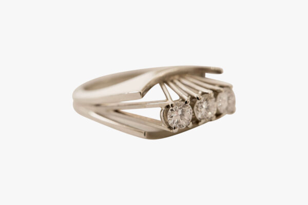#162 Ring Weißgold mit drei Brillanten | White Gold Ring With Three Diamonds - Image 5