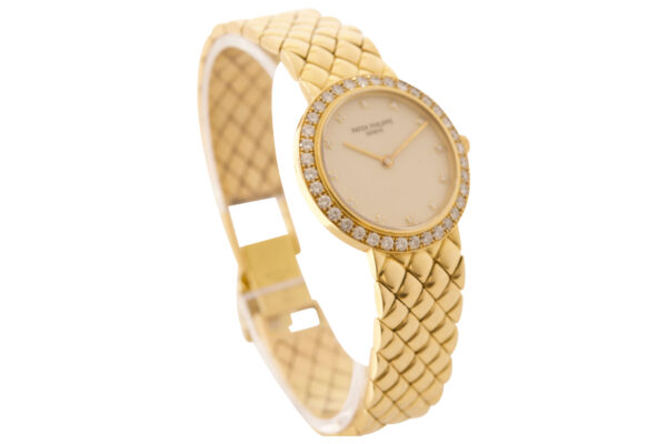 Patek Philippe Calatrava Quarz Referenz 4820 1 Gelbgold | Patek Philippe Calatrava Quartz Reference 4820 1 Yellow Gold - Image 4