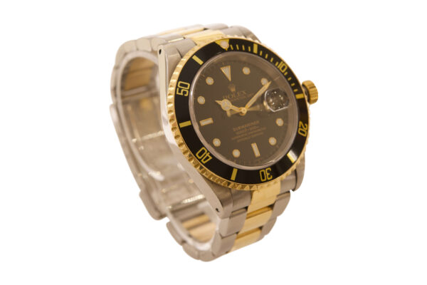 Rolex Submariner schwarzes Zifferblatt Stahl/Gelbgold 750/fine mit einem Stahl/Gelbgoldarmband | Rolex Submariner Black Dial Steel/Yellow Gold 750/Fine With A Steel/Yellow Gold Bracelet - Image 5