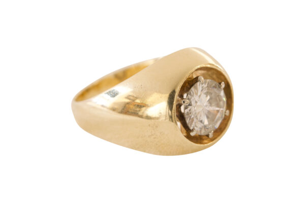#40 Ring aus Gelbgold mit einem Diamanten im Übergangsschliff | Ring In Yellow Gold With A Transitional-Cut Diamond - Image 4