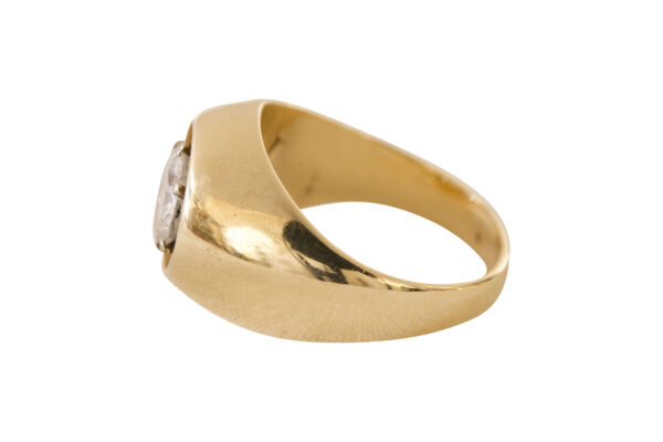 #40 Ring aus Gelbgold mit einem Diamanten im Übergangsschliff | Ring In Yellow Gold With A Transitional-Cut Diamond - Image 3