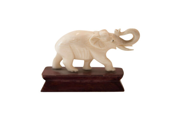 Kleiner Elefant auf Holzsockel | Small Elephant on Wooden Base - Image 5