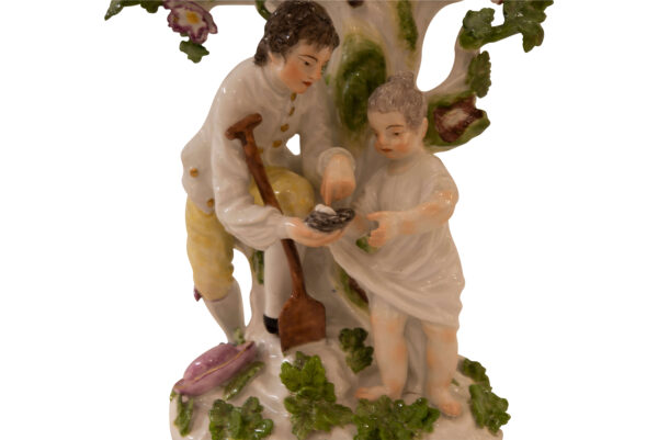 #251 Meissen 1750 Zweiflammiger Kerzenleuchter Der Eierdieb | Meissen 1750 Two-Burner Candlestick The Egg Thief - Image 4