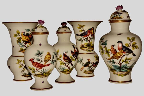 #252 5 seltene Augustus Rex Vasen Meissen 19. Jahrhundert | 5 Rare Augustus Rex Vases Meissen 19Th Century