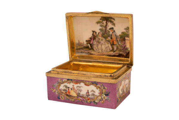 #253 Meißen 1760, Tabatiére | Meissen 1760, Tabatiére