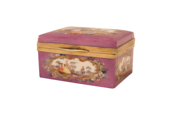#253 Meißen 1760, Tabatiére | Meissen 1760, Tabatiére - Image 2