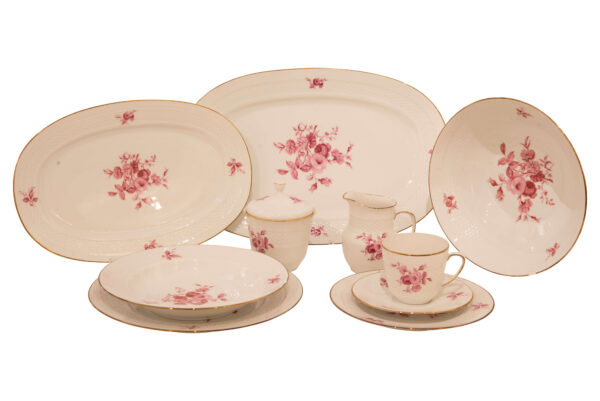 #273 Porzellanfabrik C.M. Hutschenreuther Hohenberg Kaffee- und Tafelservice 61 Stück | Porcelain Factory C.M. Hutschenreuther Hohenberg Coffee And Dinner Service 61 Pieces