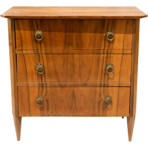 #102 Small Wooden Dresser | Kleine Holzkommode