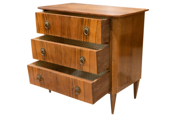#102 Small Wooden Dresser | Kleine Holzkommode - Image 2