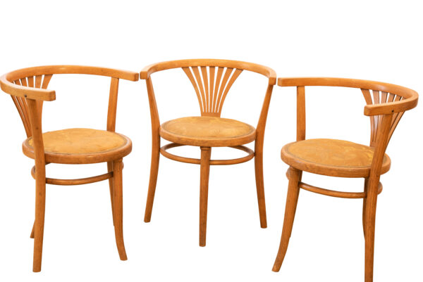 #104 Three Thonet Armchairs | 3 Thronet Ecksessel