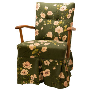 #110 Wooden Armchair with Floral Fabric Upholstery | Holzsessel mit floralem Stoffbezug