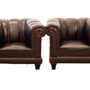 #144 Two Leather Armchairs | Zwei Lederfauteuils