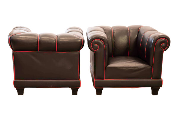 #144 Two Leather Armchairs | Zwei Lederfauteuils - Image 3