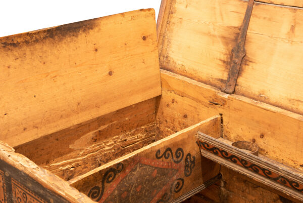 #147 Wooden Farm Chest | Bunte Bauerntruhe - Image 4