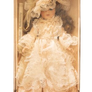 #30 Hand-Painted Bisque Porcelain Doll With Certificate | Handbemalte Biskuitporzellan-Puppe mit Zertifikat