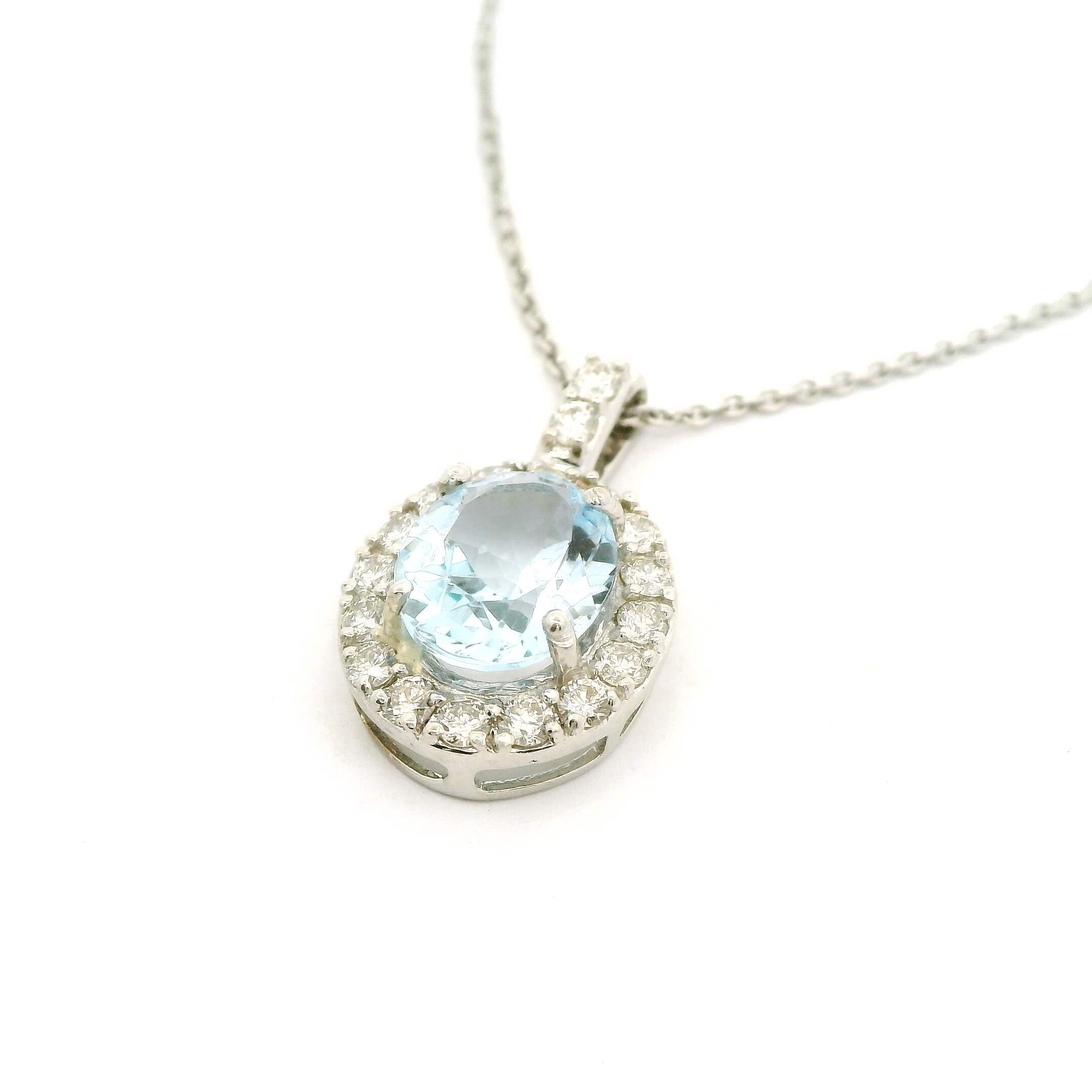 #139 Anhänger mit Kette aus Weißgold mit Brillanten und Aquamarin | Pendant with Chain in White Gold with Diamonds and Aquamarine - Image 2