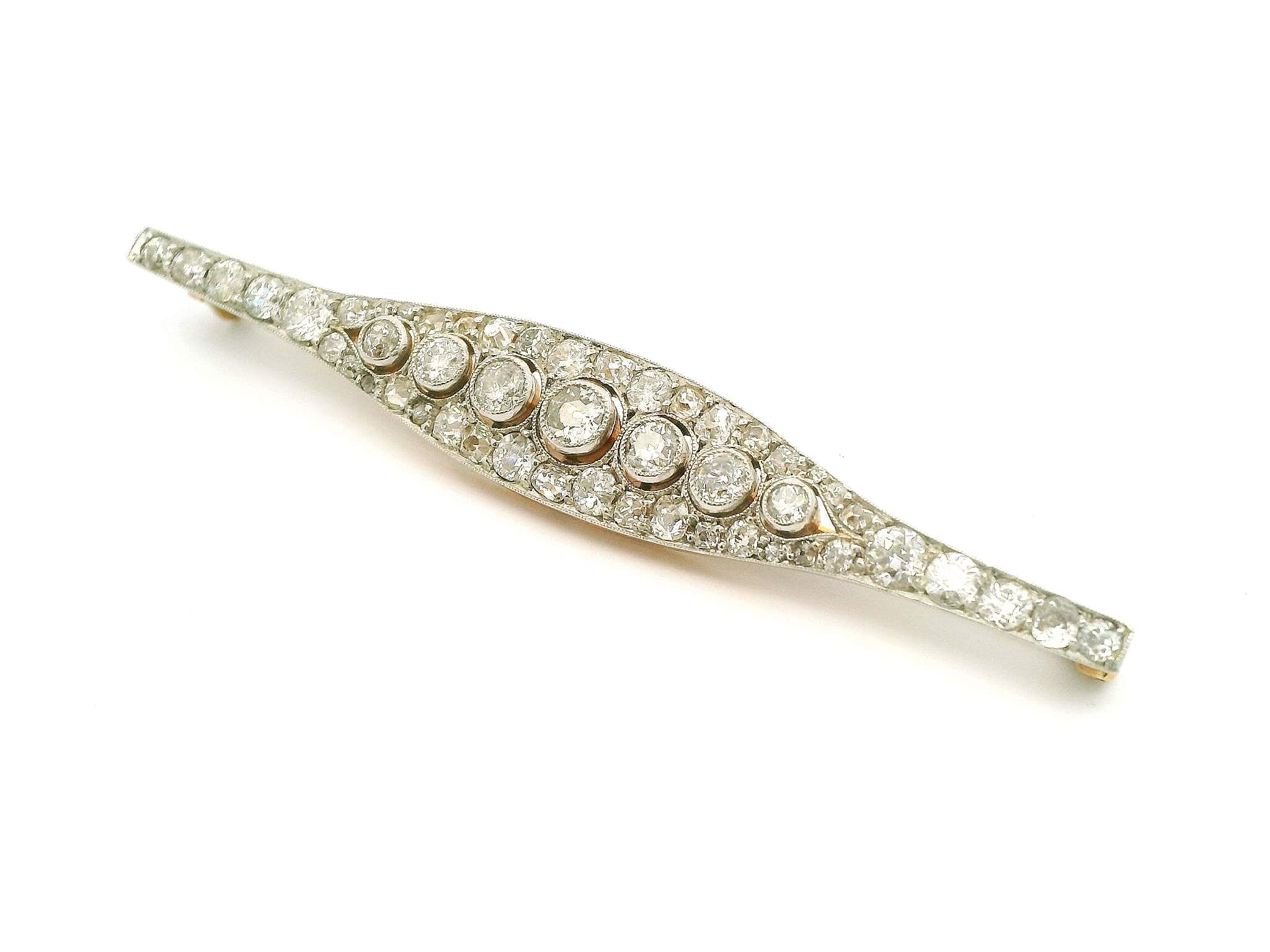 #147 Brosche Gelbgold und Weißgold | Brooch in yellow gold and white gold