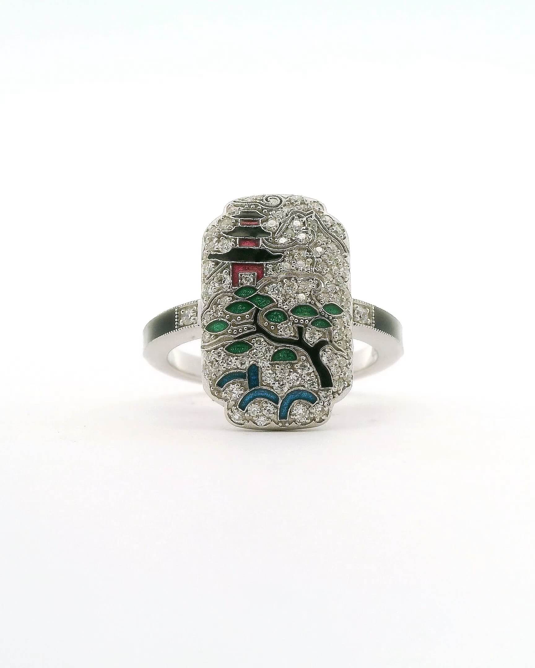 #149 Ring aus Weißgold mit Brillanten und Email-Einlagen | Ring In White Gold With Diamonds And Enamel Inlays