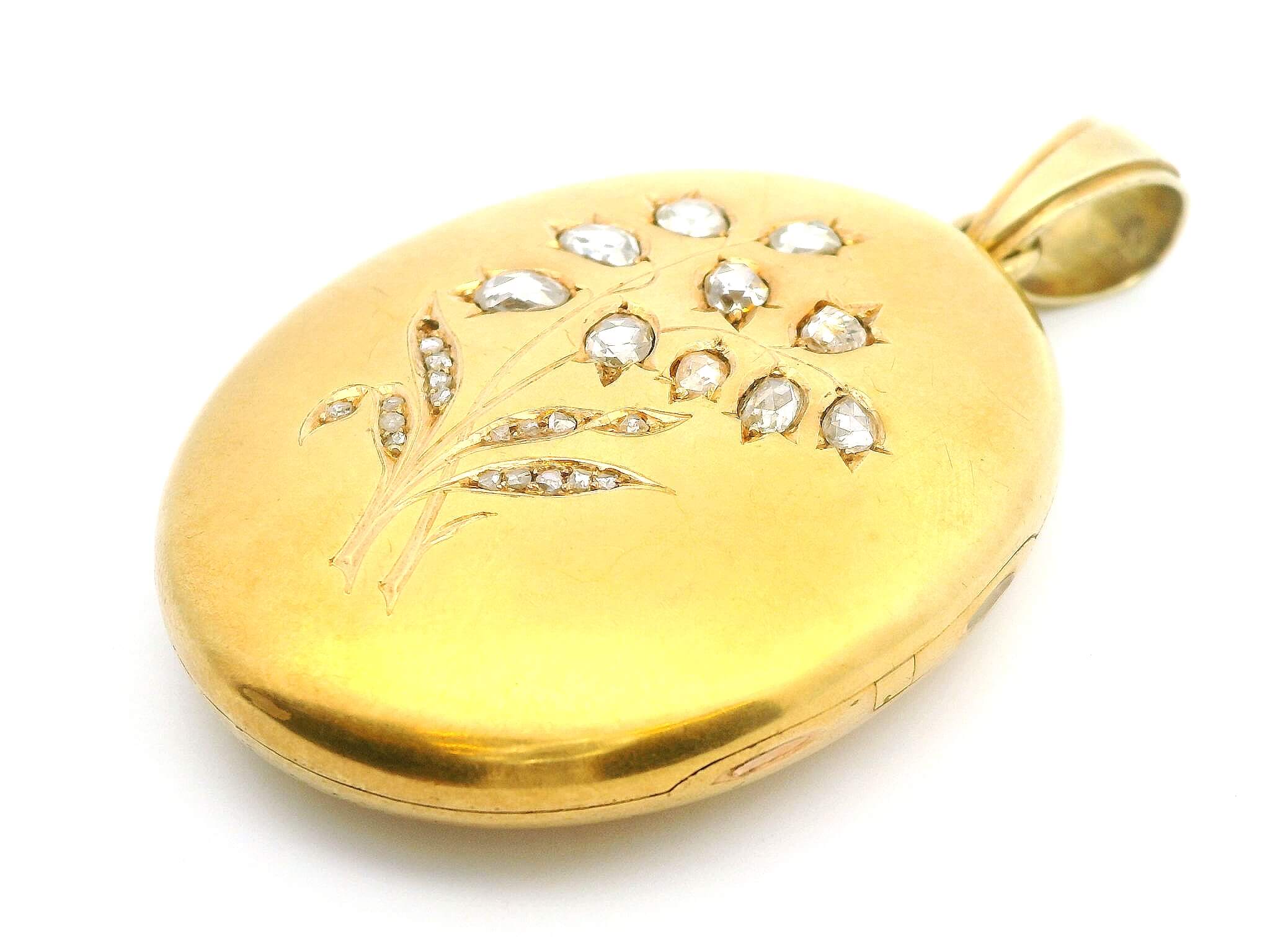 #152 Medaillon Gelbgold | Yellow gold medallion