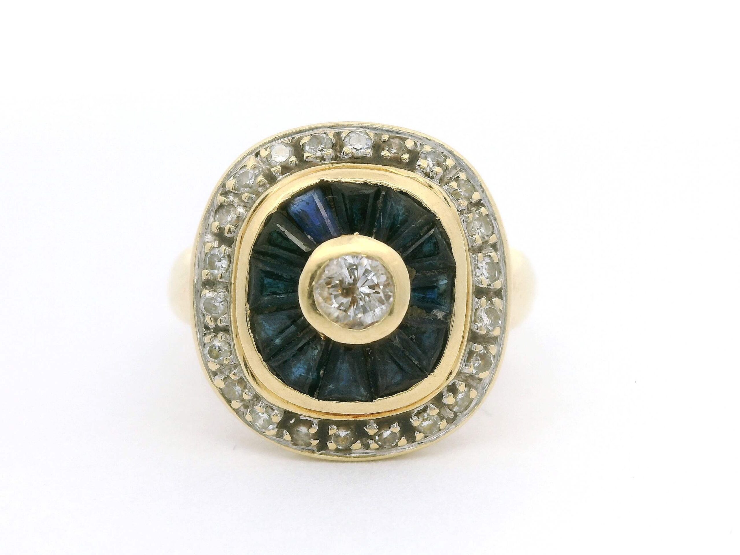 #285Ring aus Gelbgold mit Diamanten und Saphiren | Ring Yellow Gold with Diamonds and Sapphires