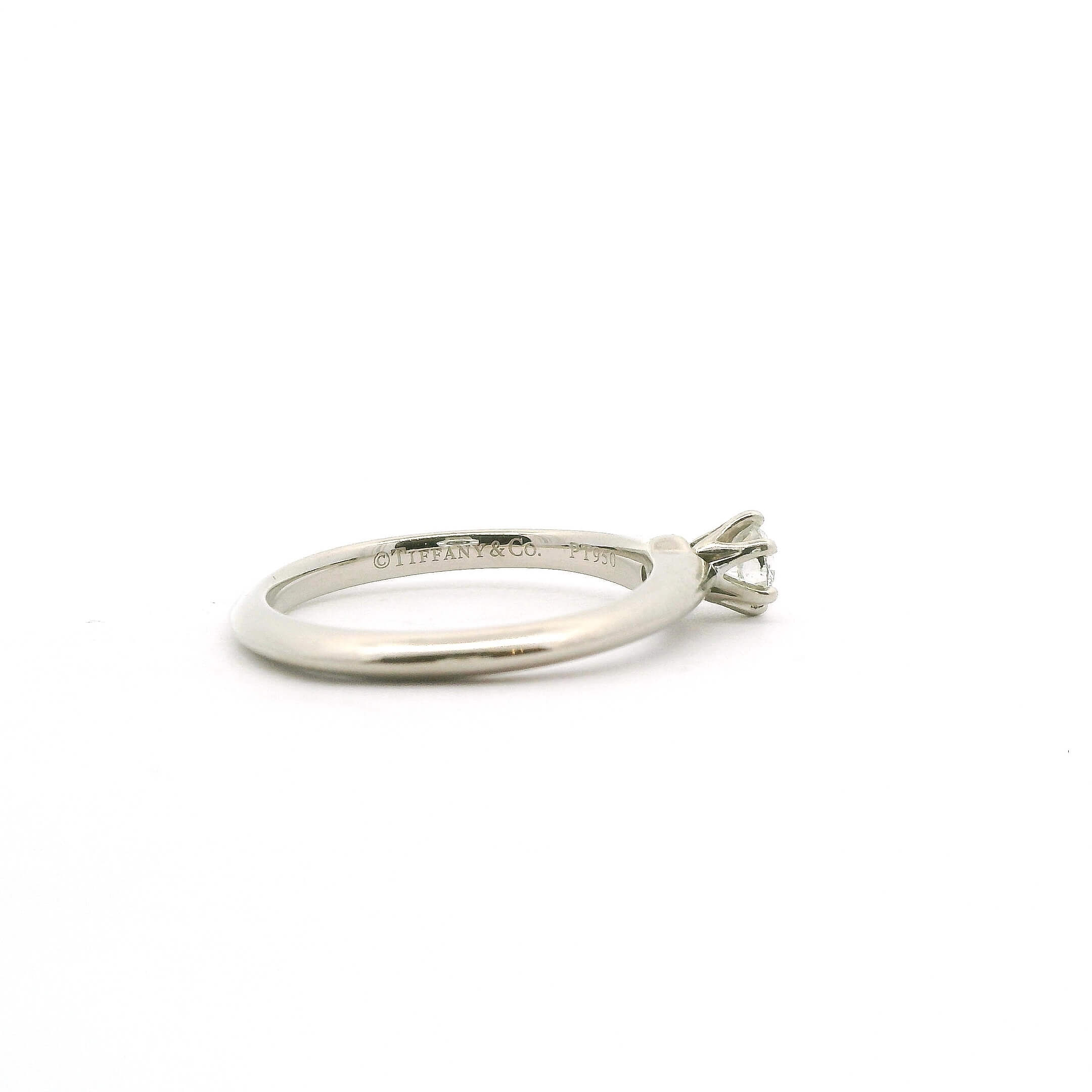 #292Ring von Tiffany & Co. aus Platin mit einem Brillanten | Ring By Tiffany & Co. In Platinum With A Brilliant-Cut Diamond - Image 2