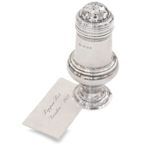 #345Pfefferstreuer aus Silber | Pepper Shaker in Silver