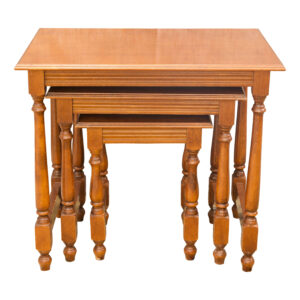 #48 Satztisch, Beistelltisch-Set aus Holz | Nest Of Tables, Wooden Side Table Set